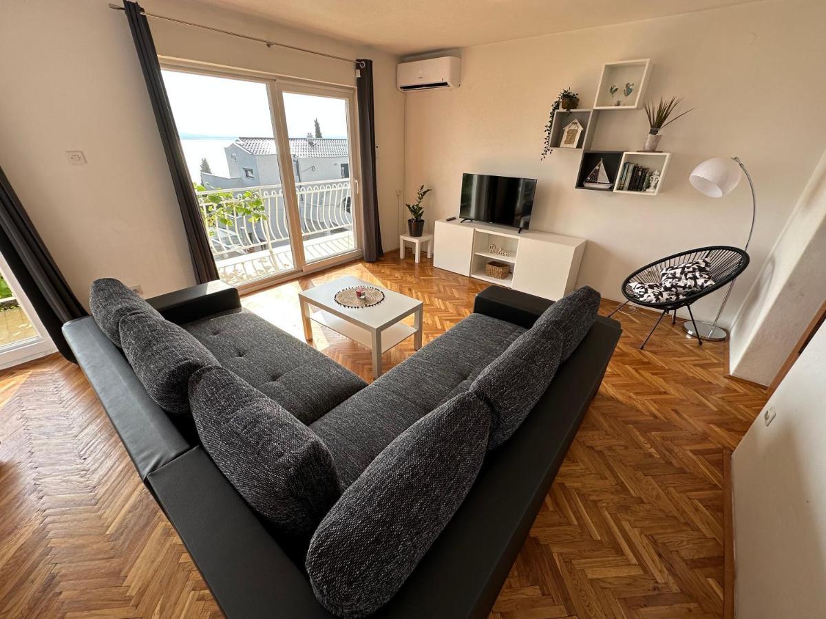Apartments Matejcic Цриквеница Экстерьер фото
