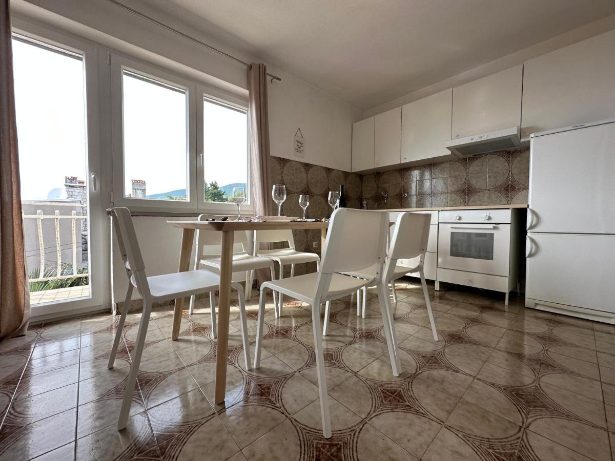 Apartments Matejcic Цриквеница Экстерьер фото