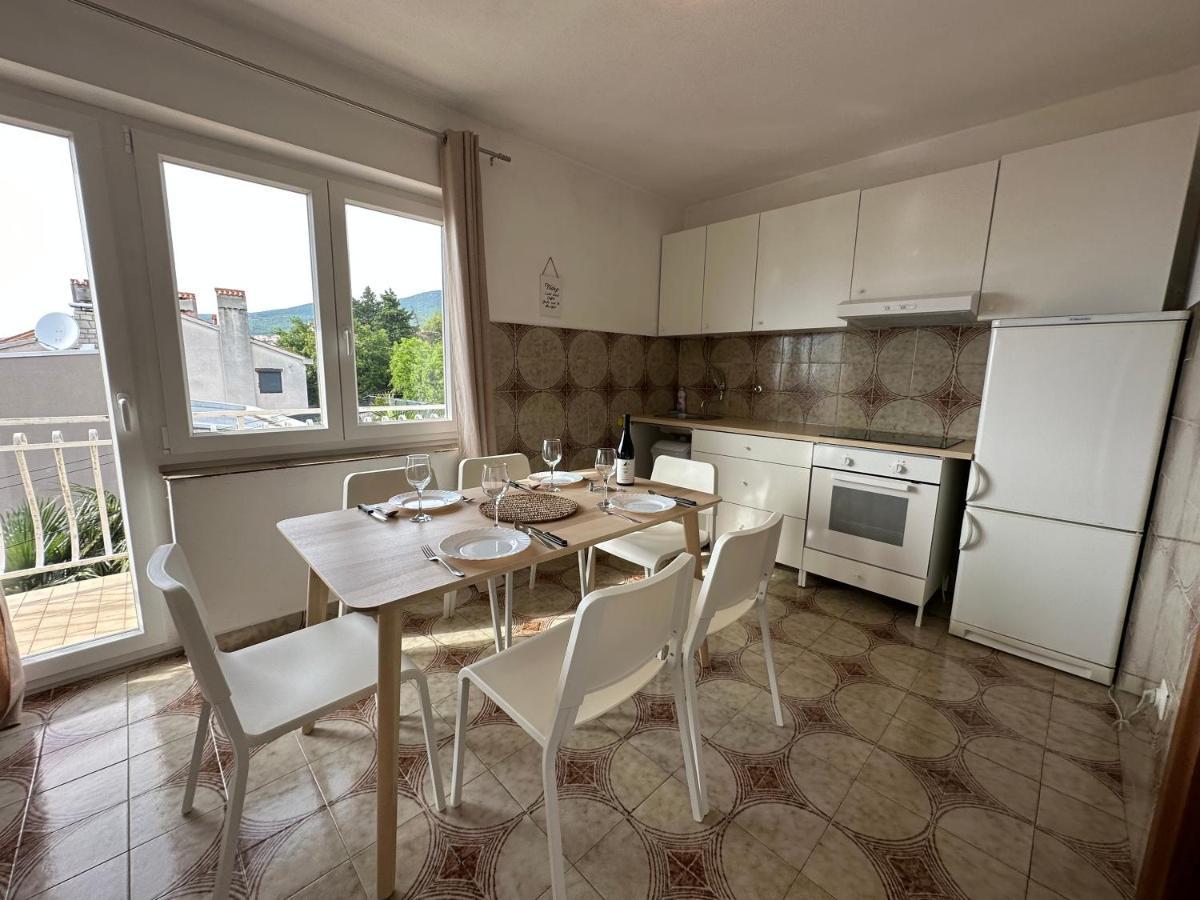Apartments Matejcic Цриквеница Экстерьер фото