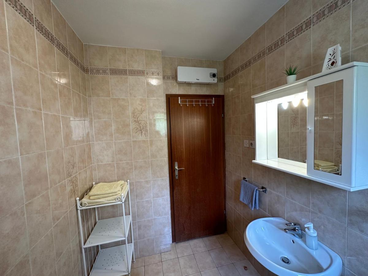 Apartments Matejcic Цриквеница Экстерьер фото