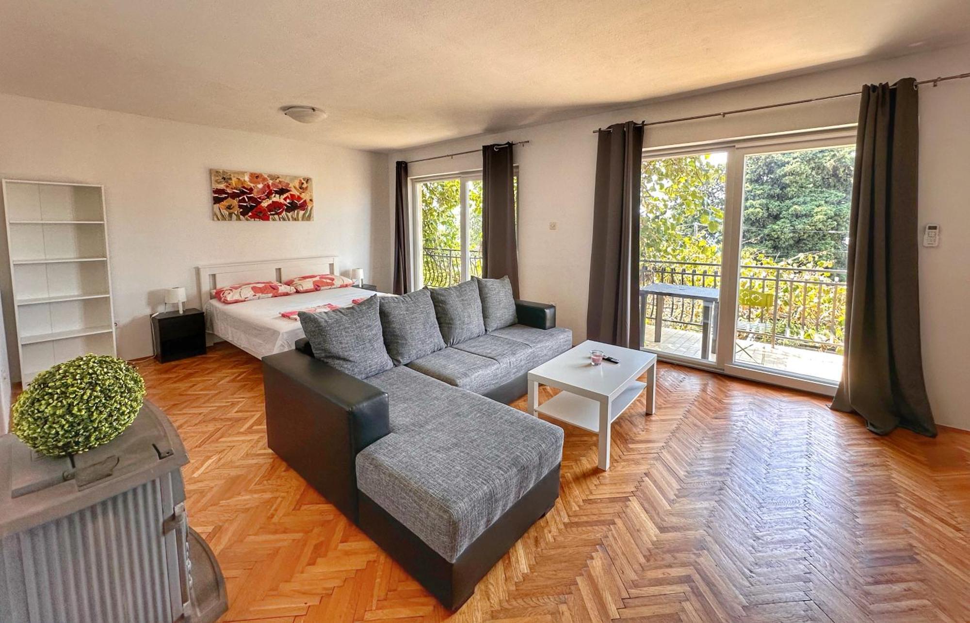 Apartments Matejcic Цриквеница Экстерьер фото